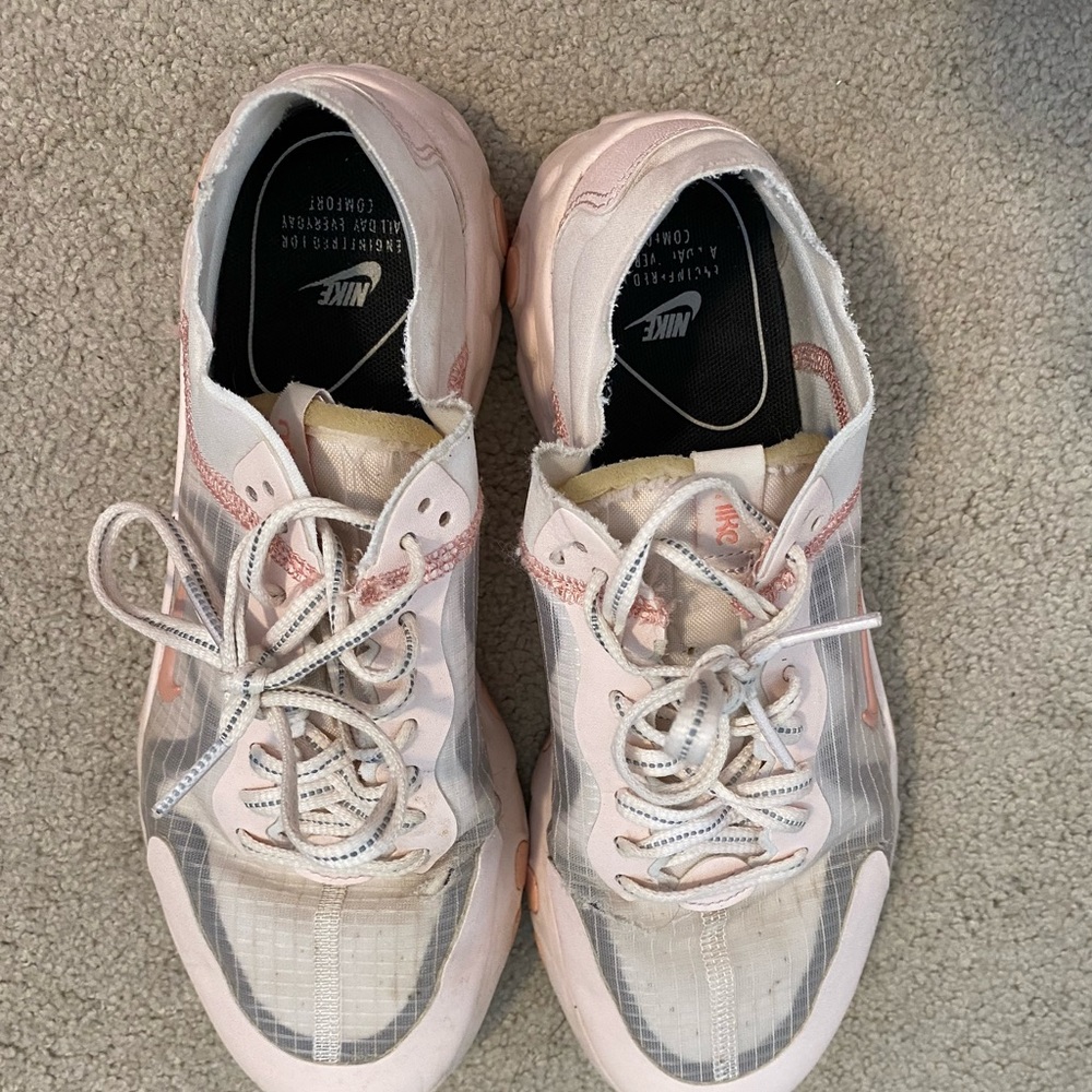 Nike Renew tennis shoes
